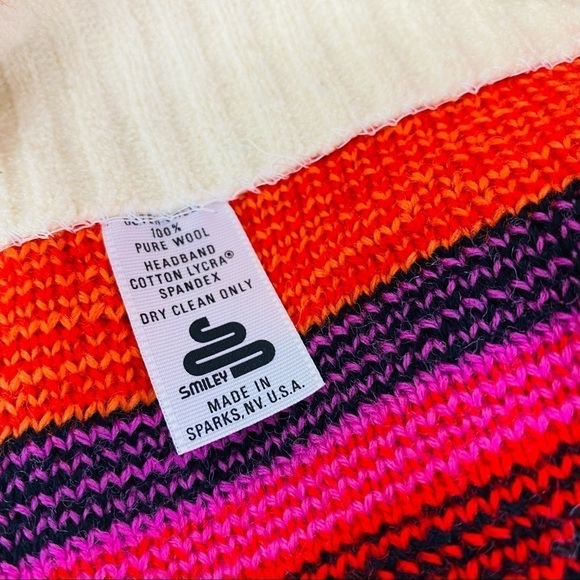 Smiley 100% Wool Knit Beanie W/ Pom OS - Picture 7 of 7